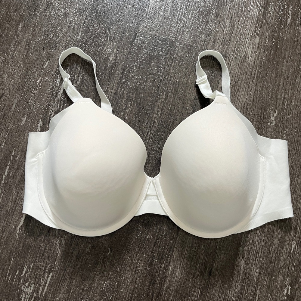 Warners Elements Of Bliss White Wireless Lift T-Shirt Bra Size 40C